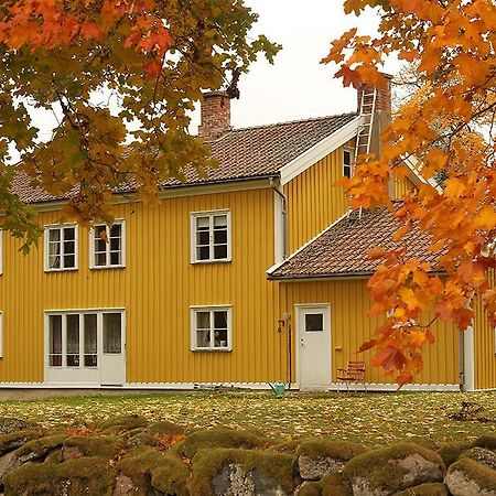 Hallebergs Bed&Breakfast Скара Екстер'єр фото