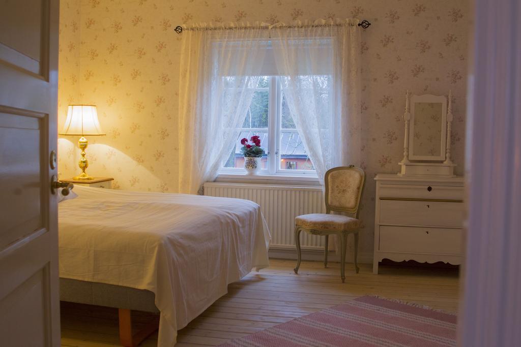 Hallebergs Bed&Breakfast Скара Номер фото